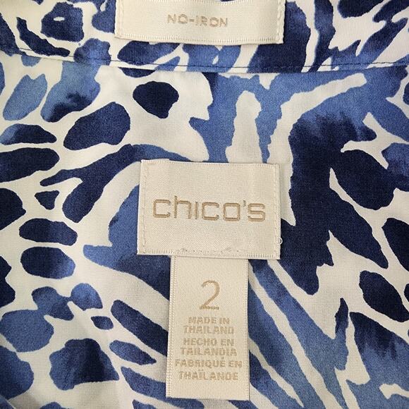 Chico's Shirt No Iron Women's Large Blue White Animal Print Short Sleeve Button - Picture 7 of 9